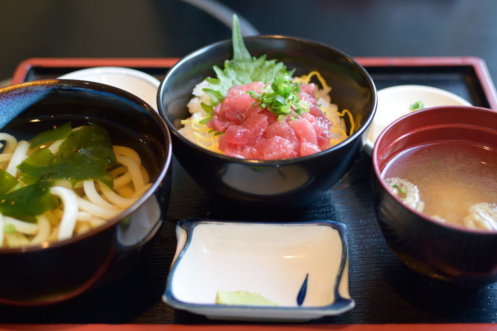 ミニ中落ち丼