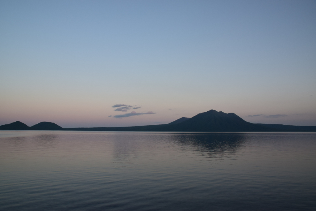 支笏湖　夕暮れ