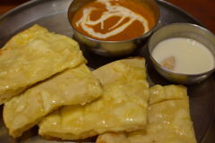 バターチキン＆チーズナンカレーセット