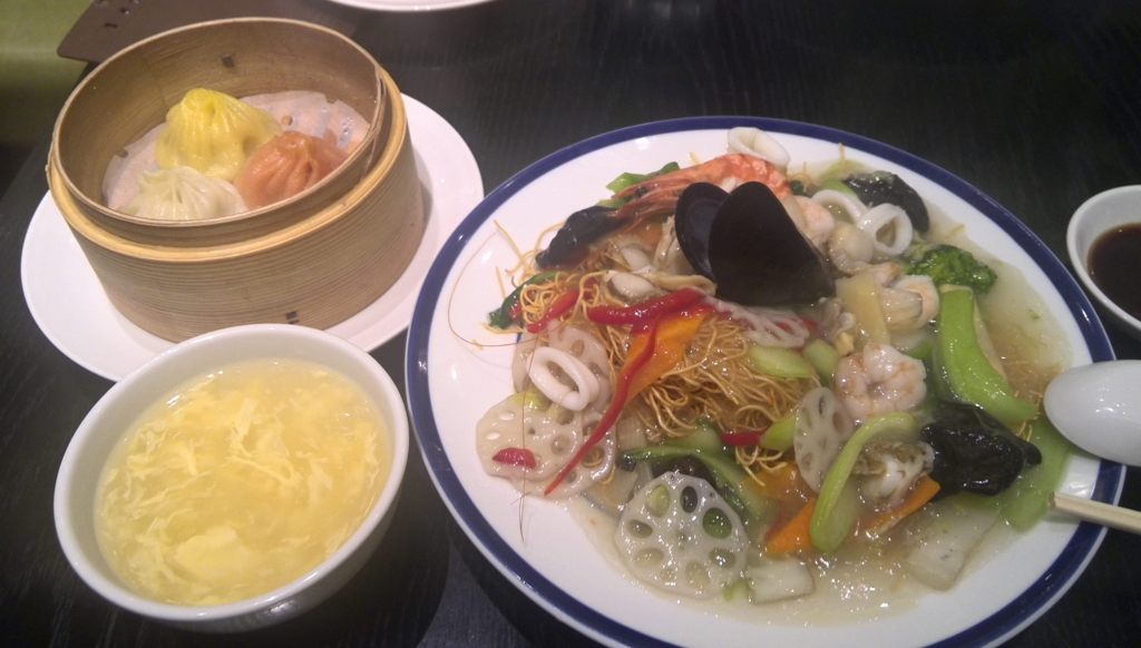 ランチ　小籠包セット