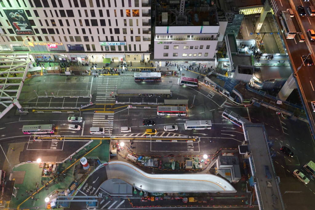 渋谷駅西口