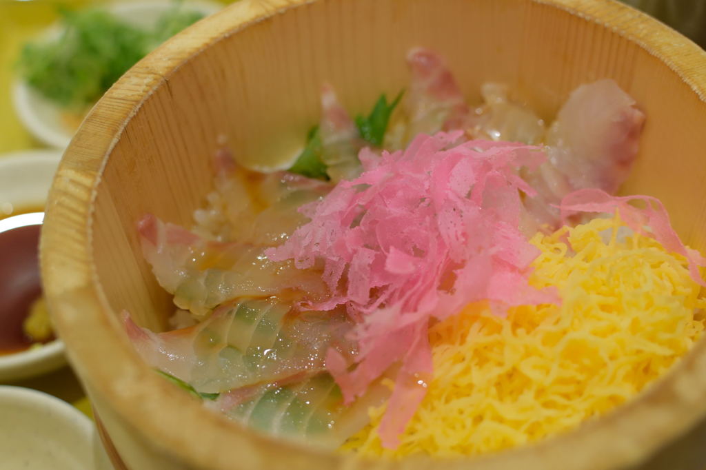 八幡鯛おひつごはん