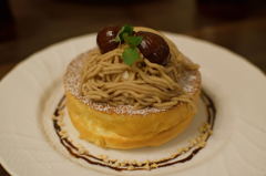 栗のスフレパンケーキ