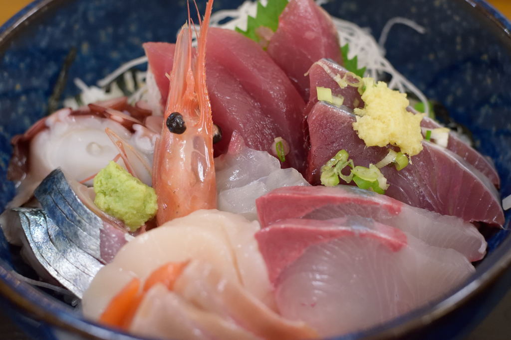 魚康　おまかせ海鮮丼