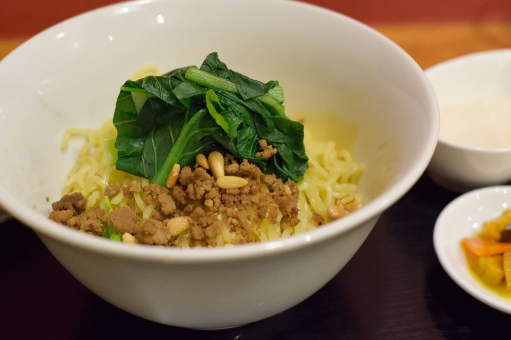 成都坦々麺　１