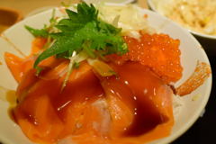サーモンの親子丼