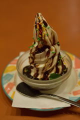 チョコレートのソフトパフェ