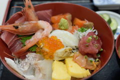 海鮮丼