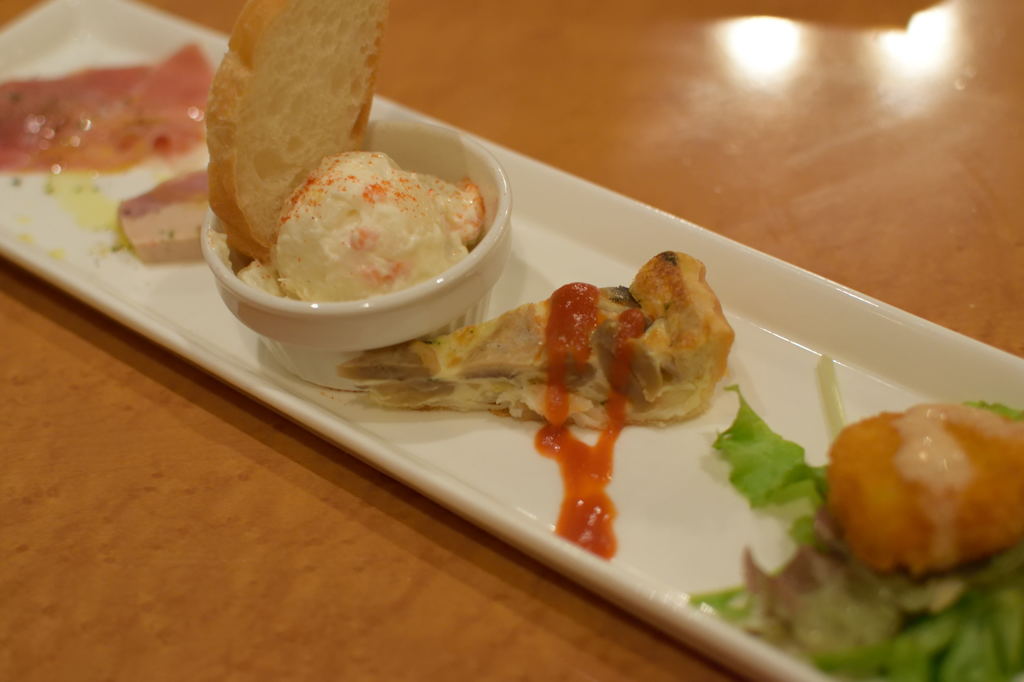 ランチ　ピンチョスランチ