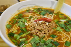 らーめん侘助　担々麺