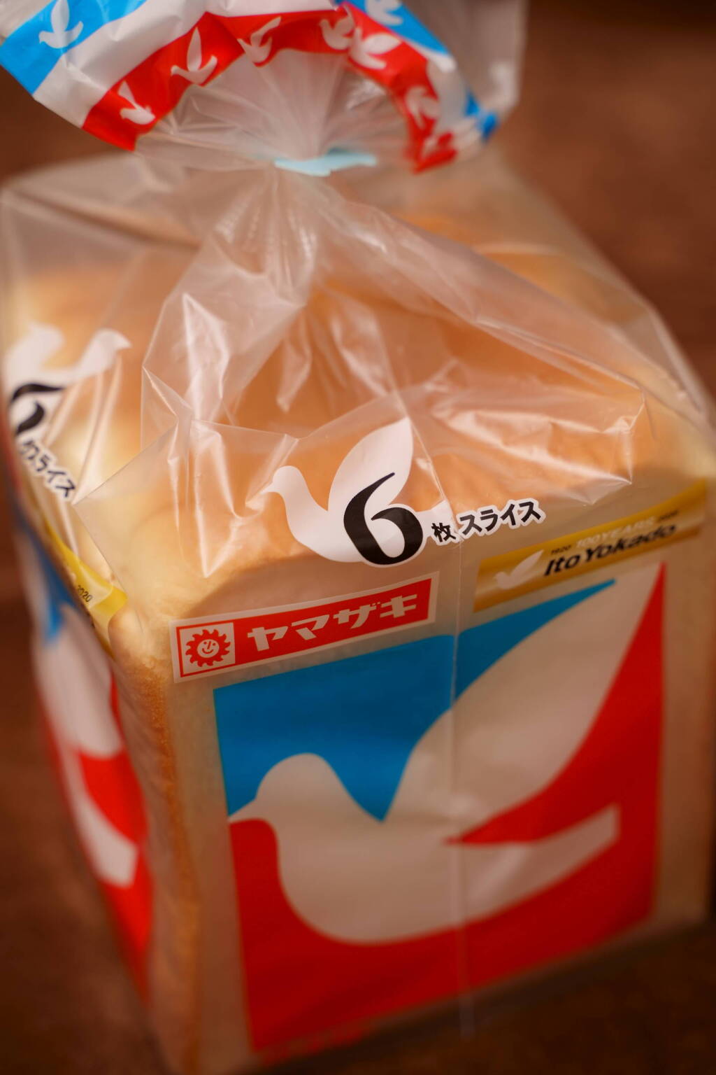 ハトブレッド
