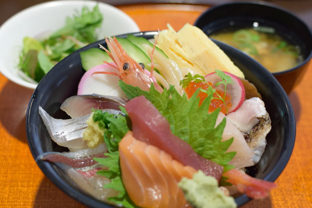 海鮮丼