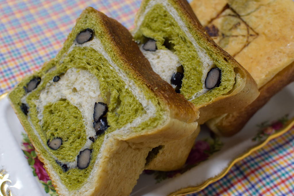 丹波の黒豆抹茶ブラン