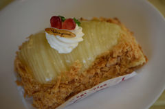 本日のケーキ　ラ・フランス