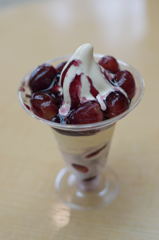 まるごとぶどうパフェ