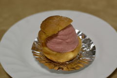 プティシュークリーム　苺