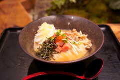 秋鮭ときのこのクリーム豆乳うどん