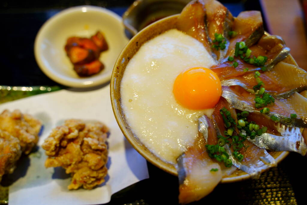 鰊月見丼