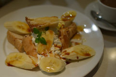 キャラメルバナナハニートースト