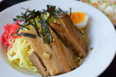 ネギ油冷麺
