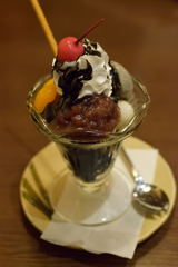 プチ黒胡麻パフェ