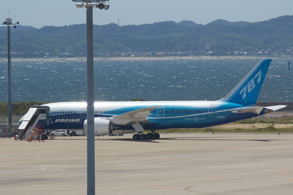 ボーイング787 DREAMLINER N787BA