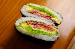 onigirazu