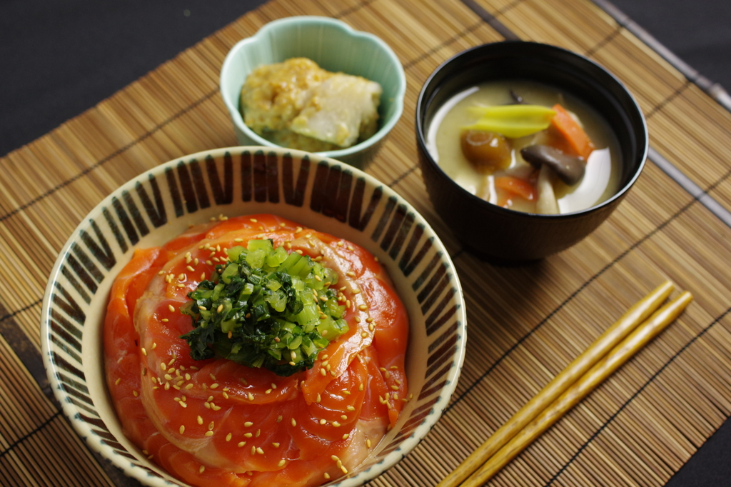 salmon-don