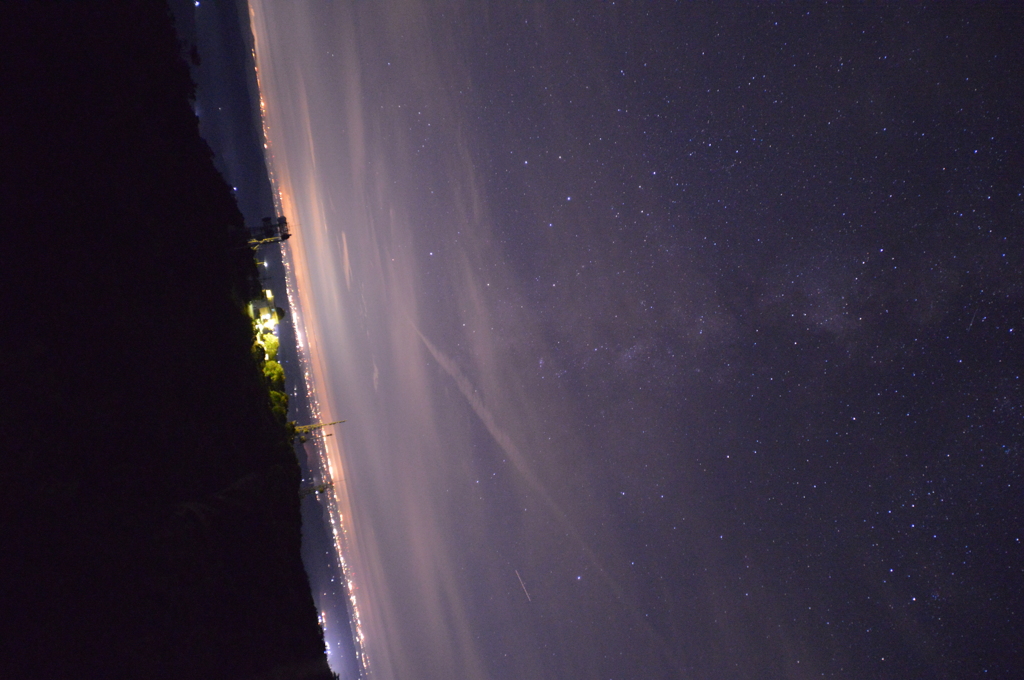 広がる夜空