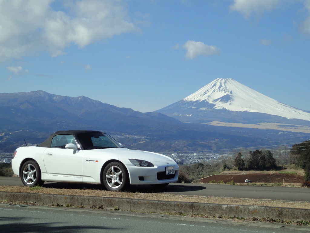 S2000