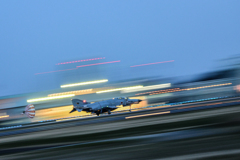 F-4 薄暮の帰投