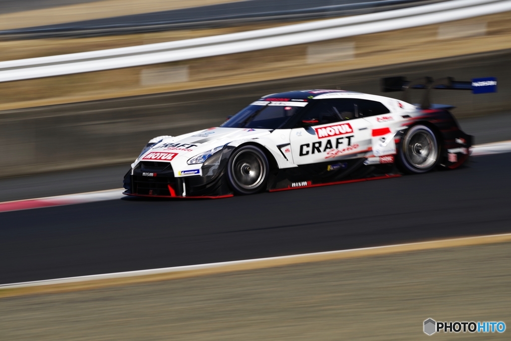 CRAFTSPORTS MOTUL GT-R