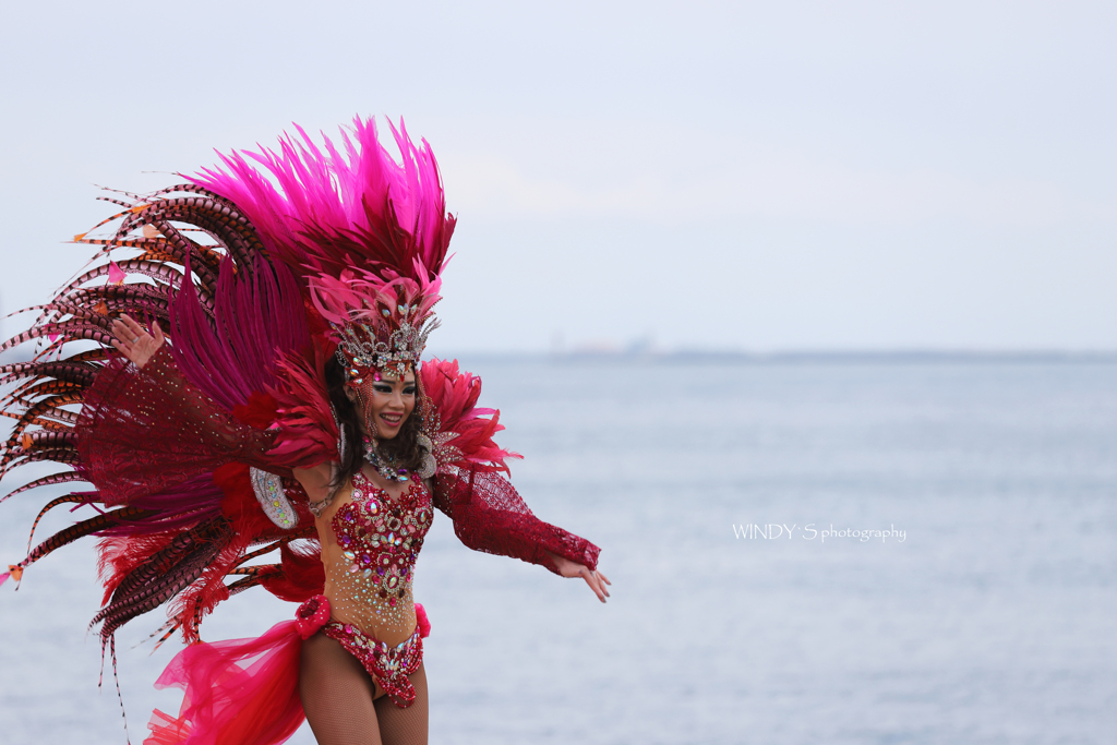 ☆Red Feather Lady