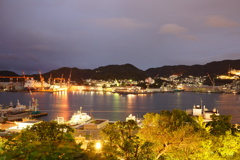 夜の造船所