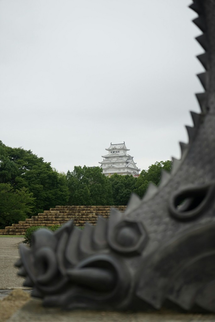 白鷺城の白い朝