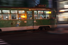 交差点の路面電車
