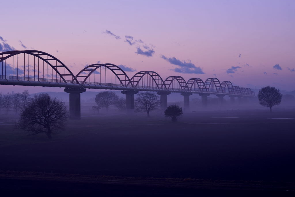 水管橋の朝