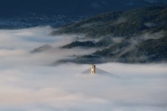 雲の海原で
