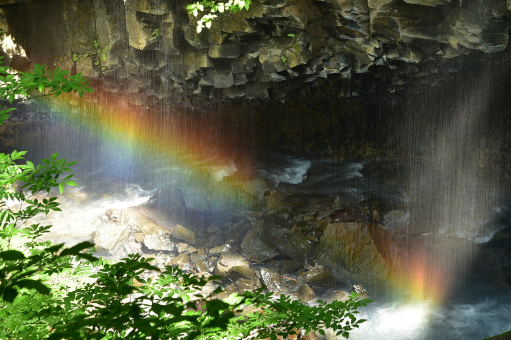 スッカン沢の虹