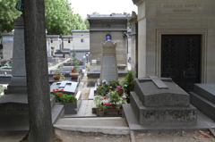 ボードレールの墓1