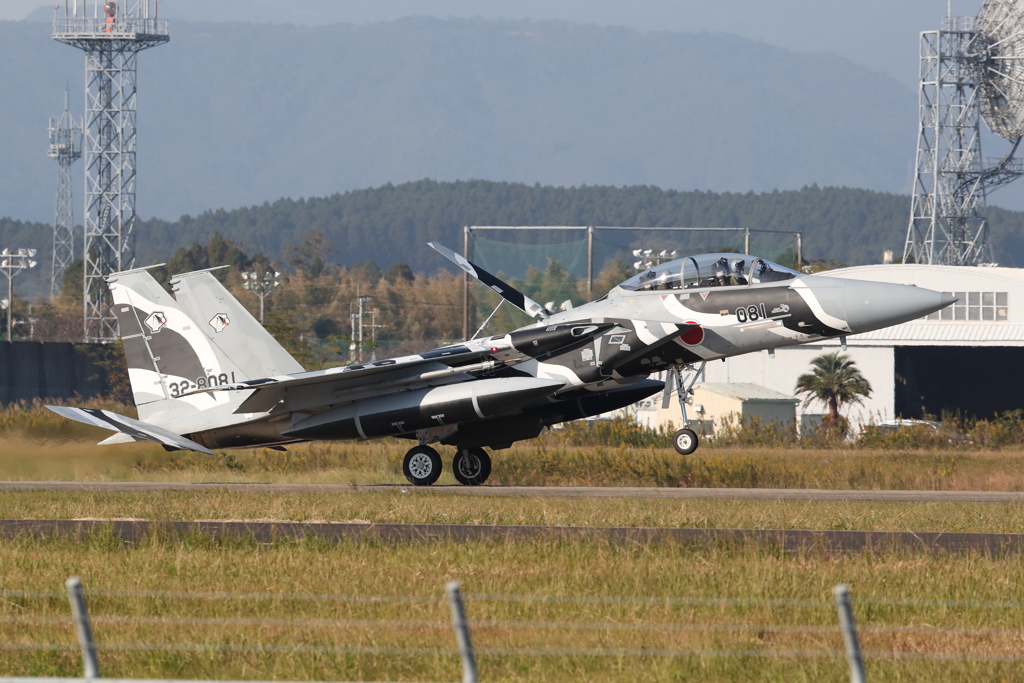 新田原基地524　緊急着陸