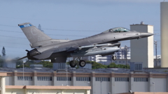 F-16