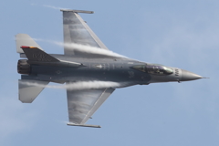 F-16　曲技飛行展示