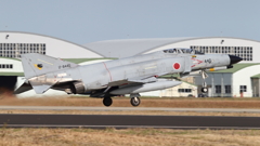 F-4 シシマル