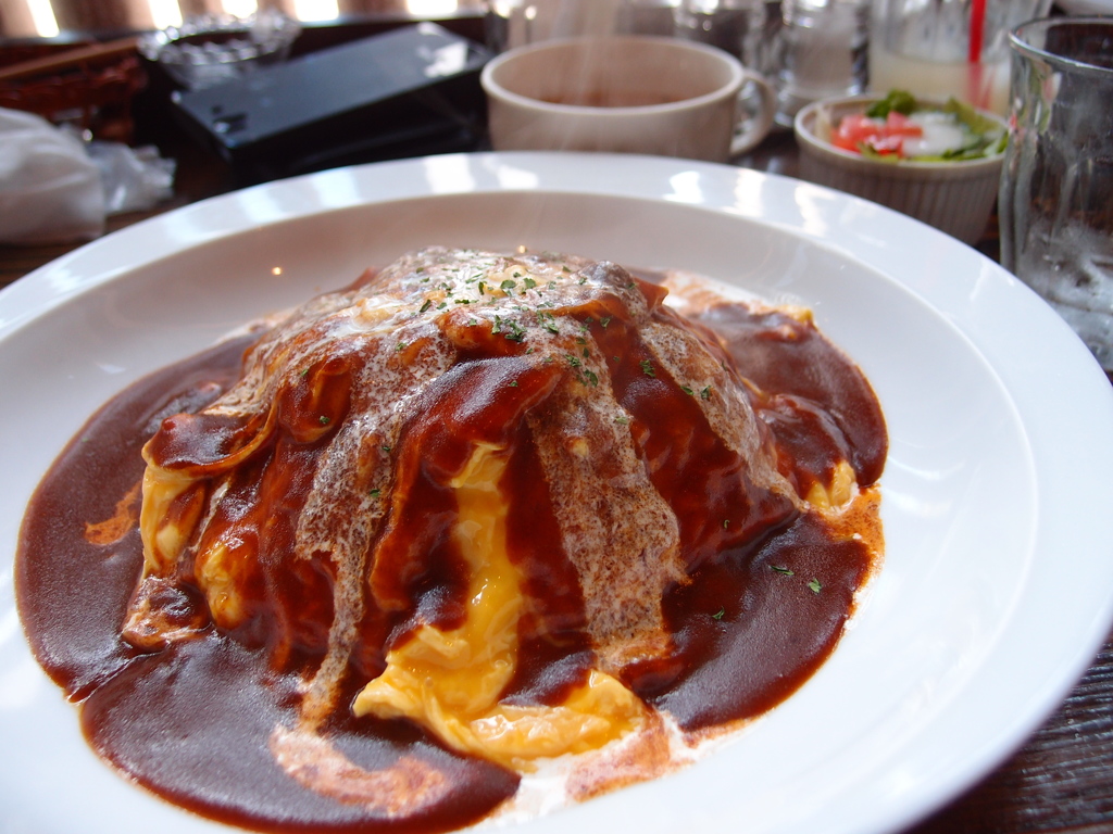 ビストロ椿のオムライス