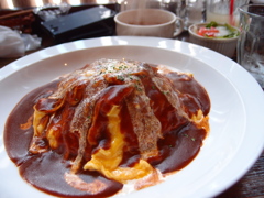 ビストロ椿のオムライス