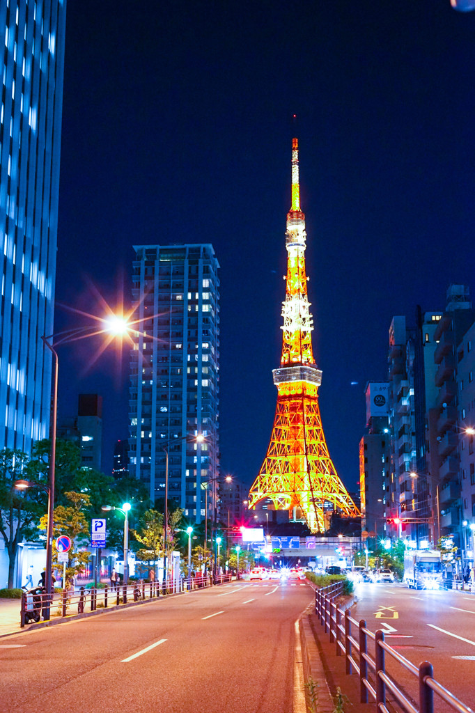 東京の夜