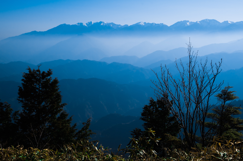 南木曽岳山頂より(中央アルプス)