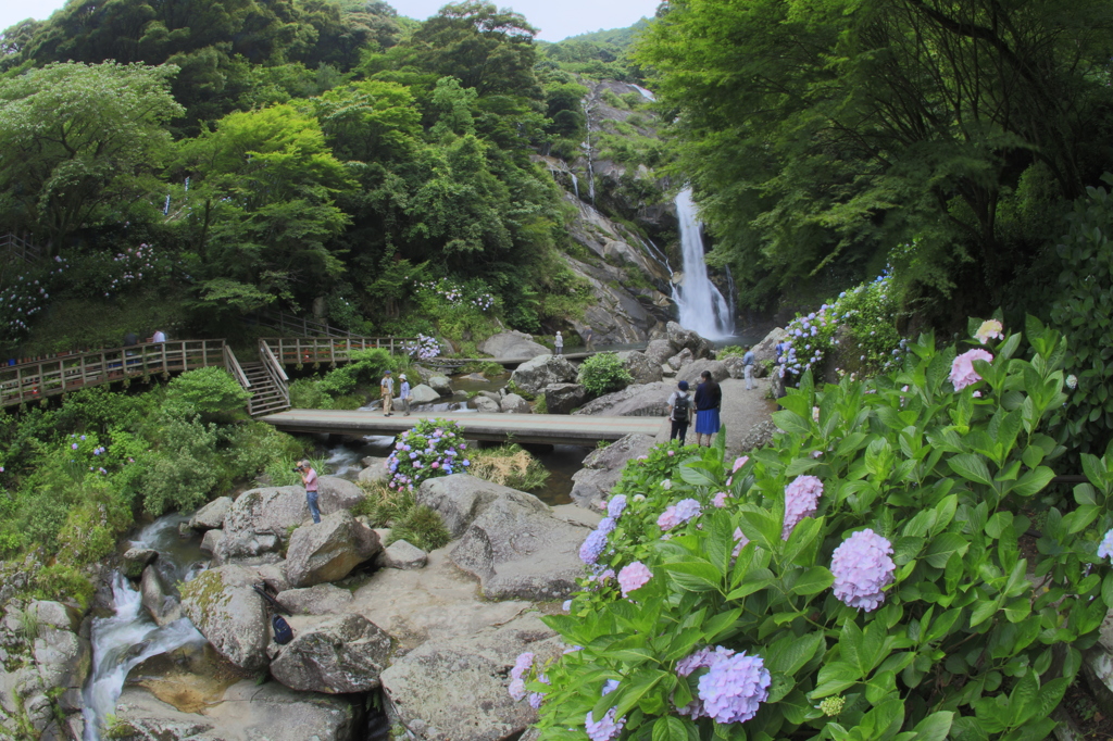  見返りの滝　１