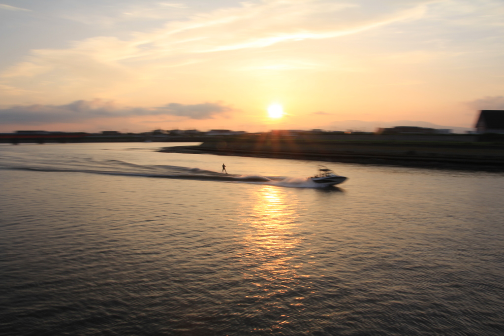 夕暮れの昇開橋　２